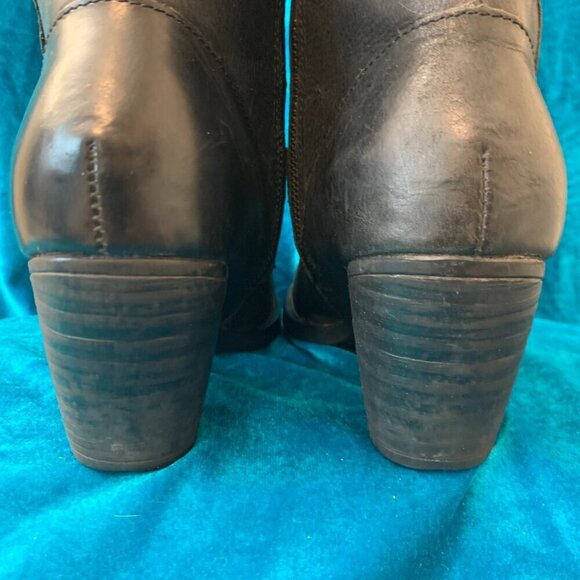 Born brown leather calf high boots SZ 9.5 Zip closure Cushioned 3”heel - Picture 5 of 7